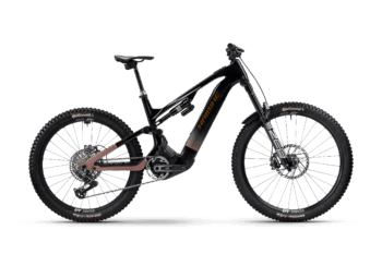 HYBE CF 11