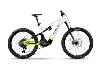 HYBE CF 11